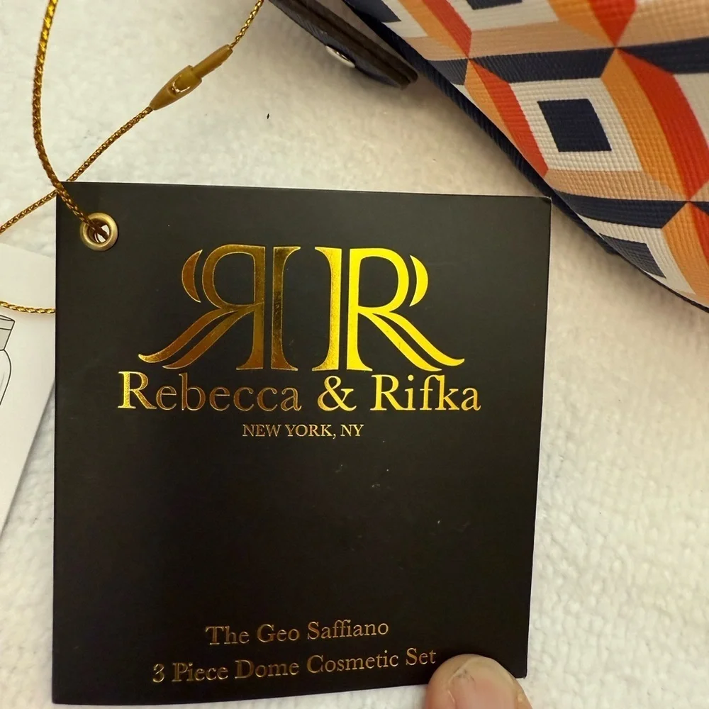 set of three RIKA cosmetic bags.